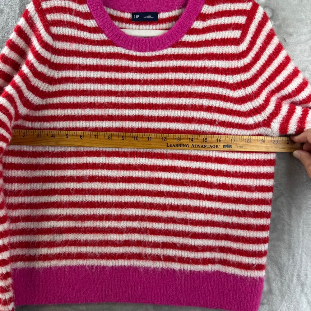 Gap Striped Sweater Womens Large Red White Pink Fuzzy Knit Crewneck (1702) - Picture 7 of 9